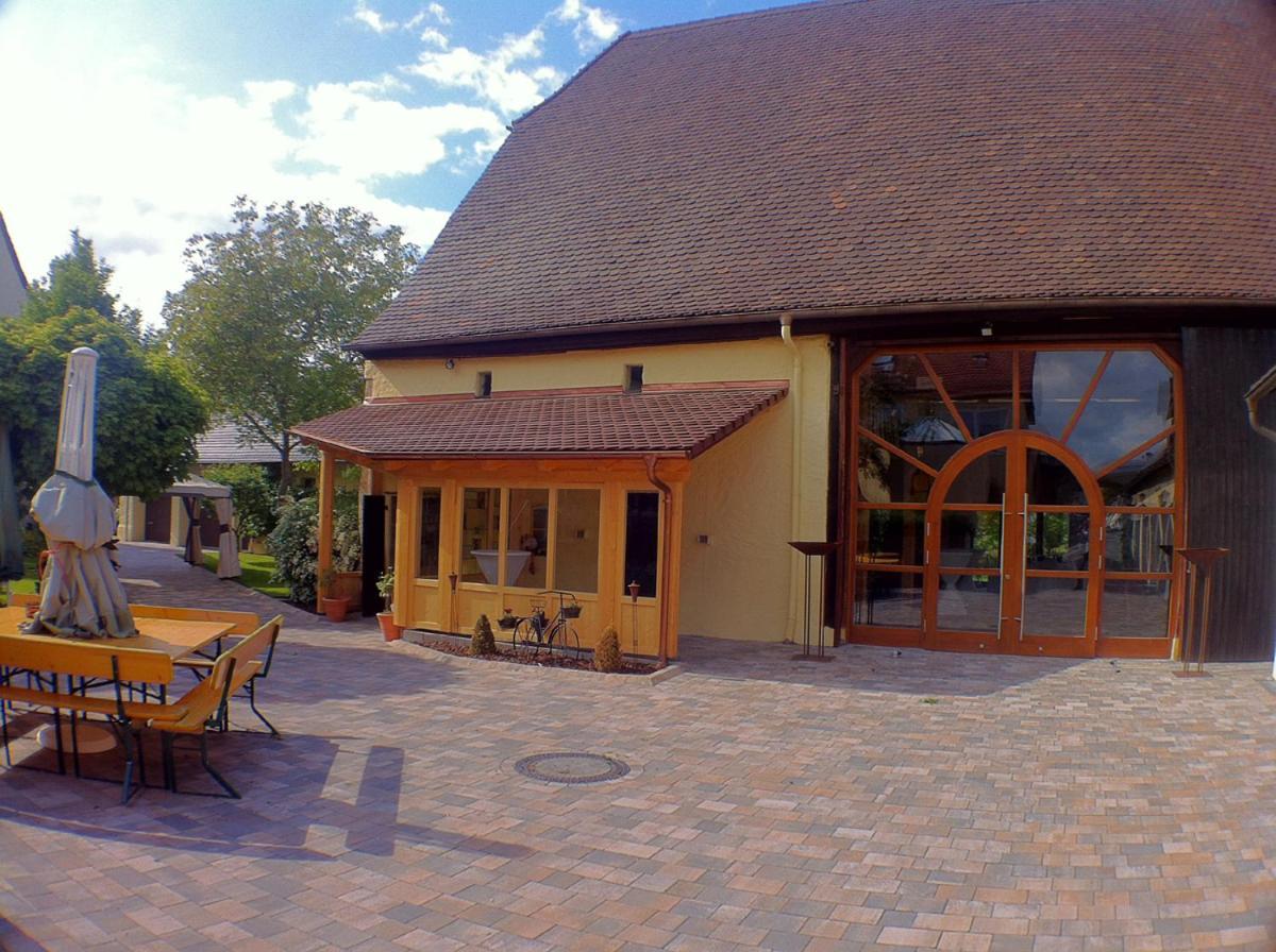 Landgasthof Scheubel Gremsdorf Exterior foto